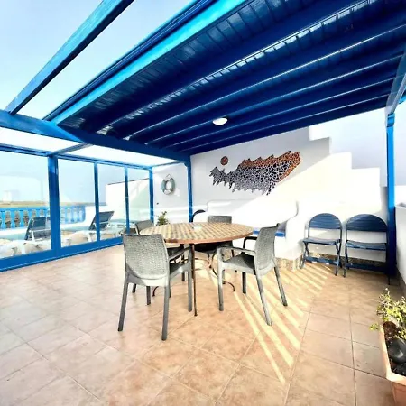 Apartment Timanfaya Two Bedroom Apartment With Wifi, Sea Views In Punta Mujeres Punta Mujeres