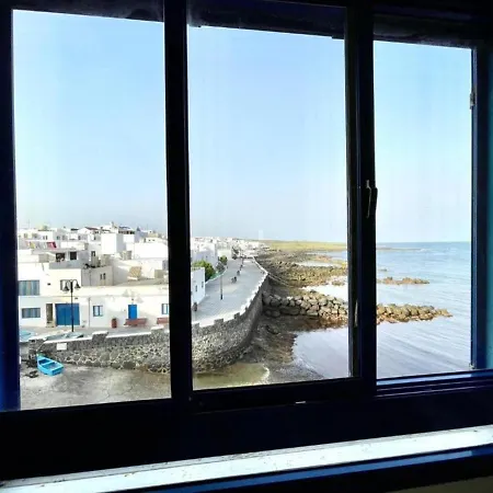 Timanfaya Two Bedroom Apartment With Wifi, Sea Views In Punta Mujeres Apartment Punta Mujeres