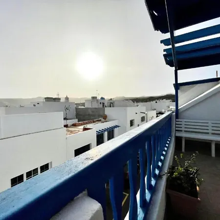 Timanfaya Two Bedroom Apartment With Wifi, Sea Views In Punta Mujeres Apartment *