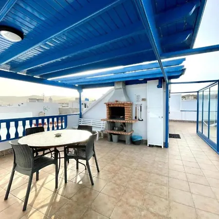 Timanfaya Two Bedroom Apartment With Wifi, Sea Views In Punta Mujeres Apartmán *