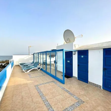 Timanfaya Two Bedroom Apartment With Wifi, Sea Views In Punta Mujeres Apartmán Punta Mujeres